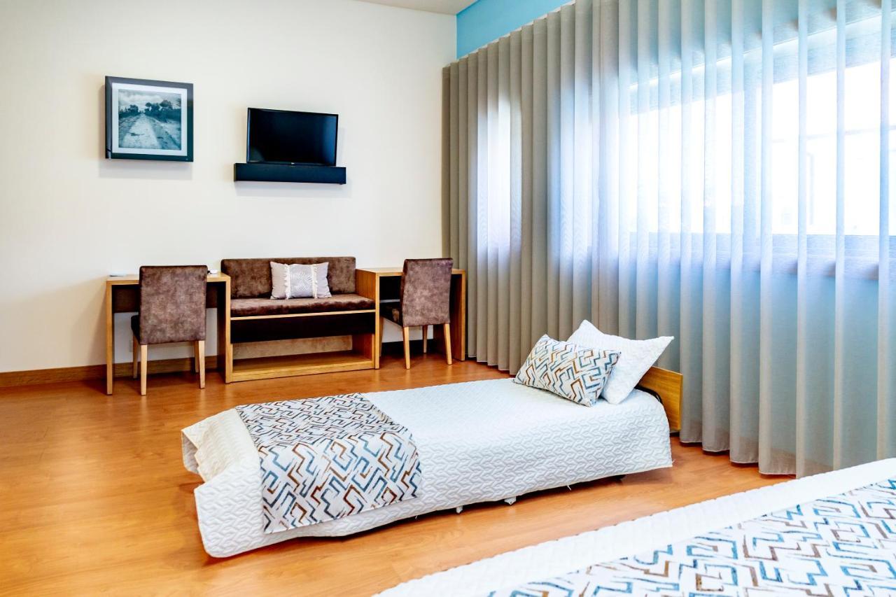 Boutique Mouras Bed & Breakfast Mondim de Basto Exterior photo